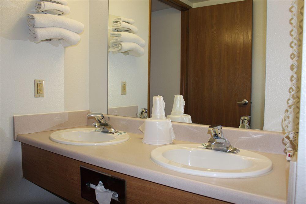Travelers Inn - Фінікс Екстер'єр фото